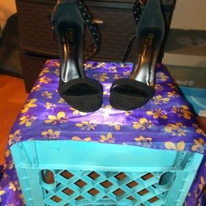 Fashion nova ankle heels size 7.5